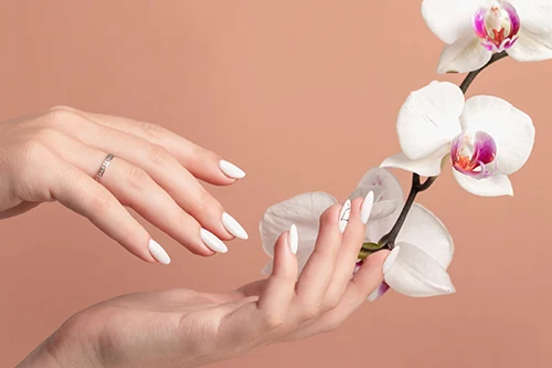 NAIL ENHANCEMENT